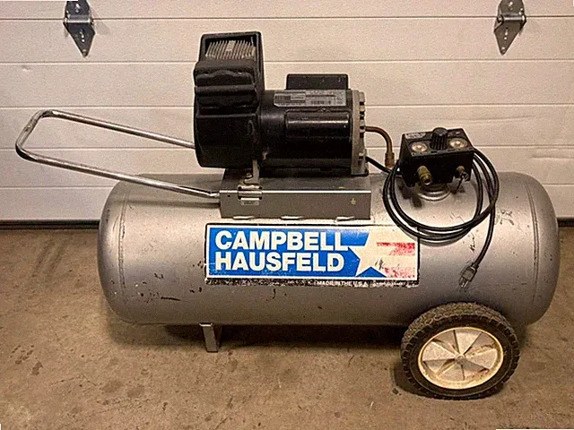 Campbell Hausfeld Air Compressor 125 PSI Max Model WL602300AJ w/ 26 Gallon Tank